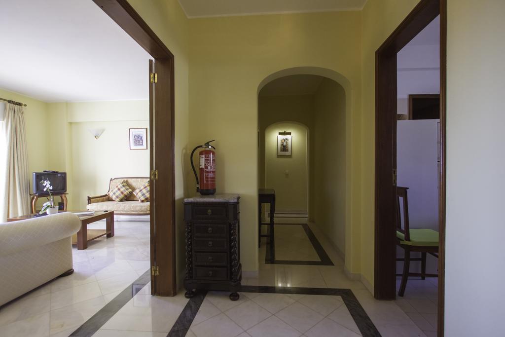 Апартаменти Casa Belavista - Baia Лагуш Екстер'єр фото